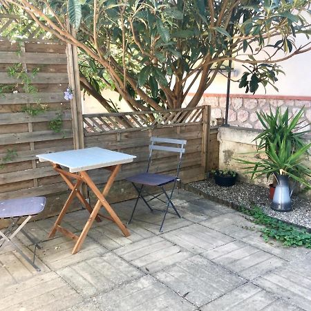 Dans Une Maison, Appartement Independant Et Jardin Perpignan Kültér fotó